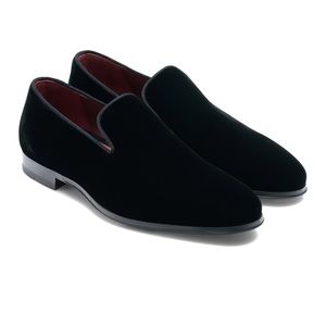 MAGNANNI DORIO $345.00 Velvet Loafers size 8 NEW